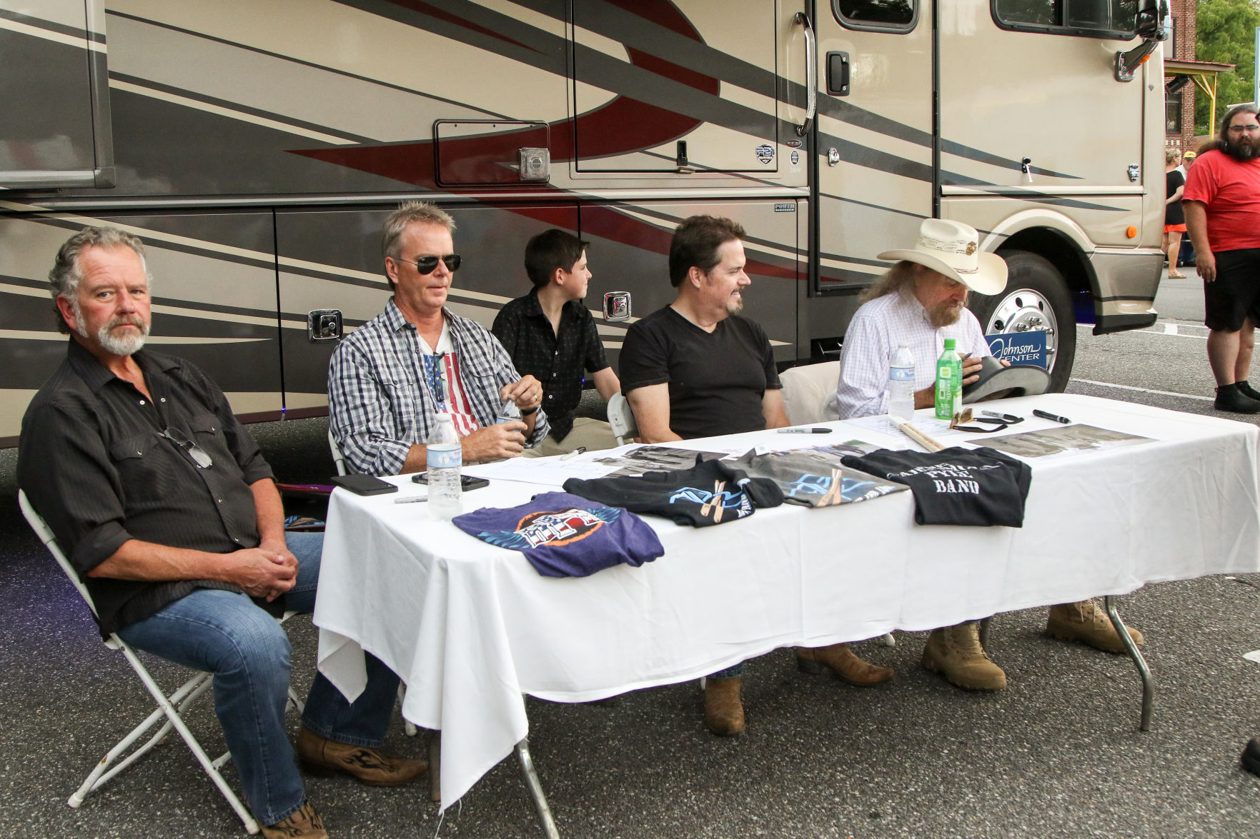 Artimus Pyle Band meet & greet @ Myras Valdese 8_2_19-6561.JPG